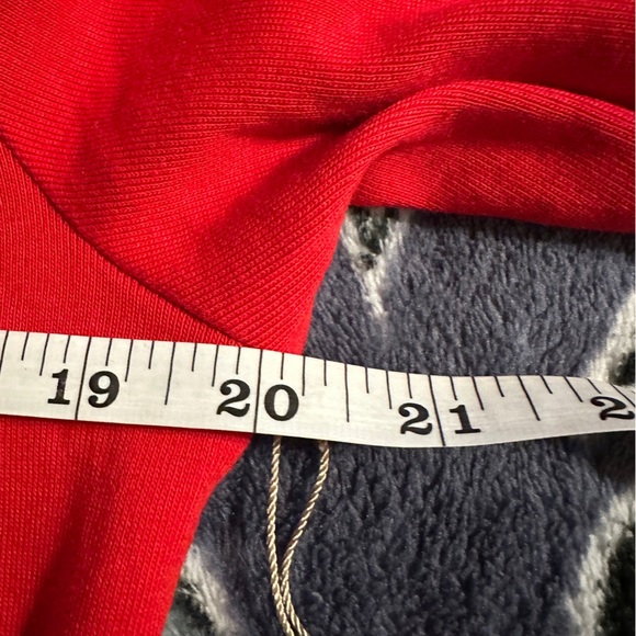 NWT Rafaela size large top. - Picture 7 of 9